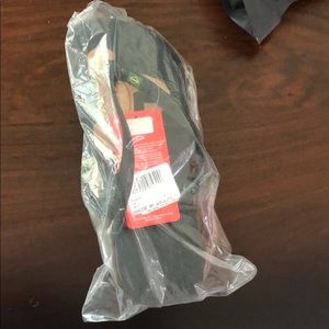 Men’s Havaiana Black Flip Flops sz 12